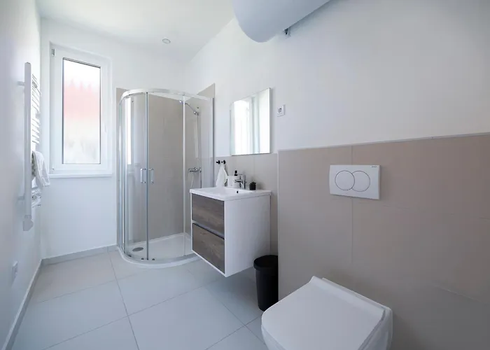 Oliver * 凯达库塔尼